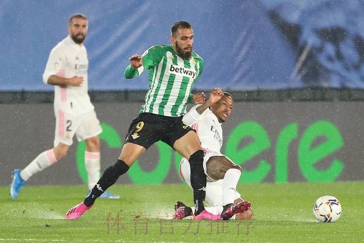 西甲-马塞洛造点水爷建功 皇马1-0毕尔巴鄂取连胜 西甲-马塞洛造点水爷建功 皇马1-0毕尔巴鄂取连胜